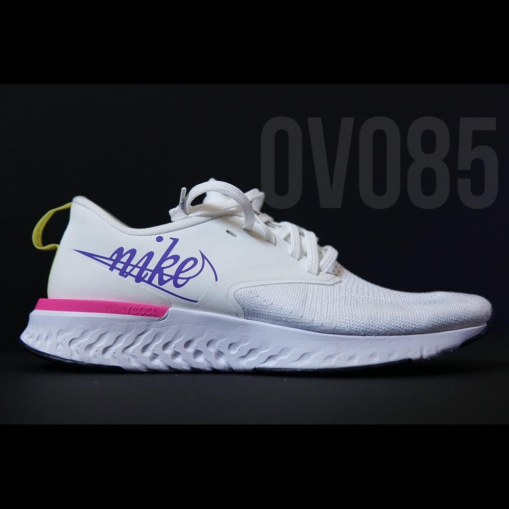 Nike Odyssey React 2 Flyknit - image 1